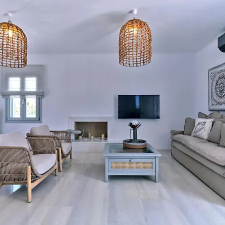 Costa Pounda With Private Pools * Ajía Iríni Páru