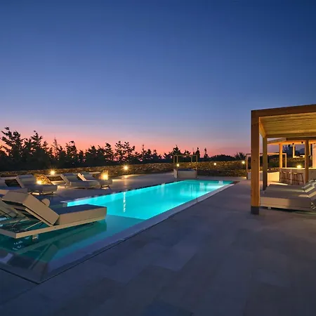 Costa Pounda With Private Pools Villa Ajía Iríni Páru