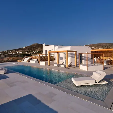 Villa Costa Pounda With Private Pools *