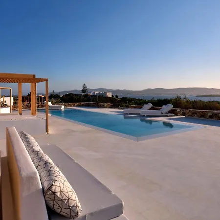 Villa Costa Pounda With Private Pools