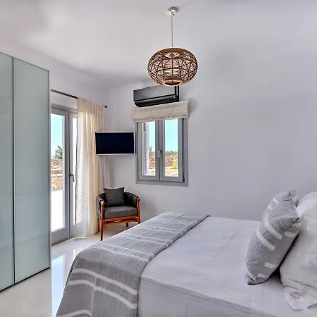 Villa Costa Pounda With Private Pools Agia Irini (Paros)