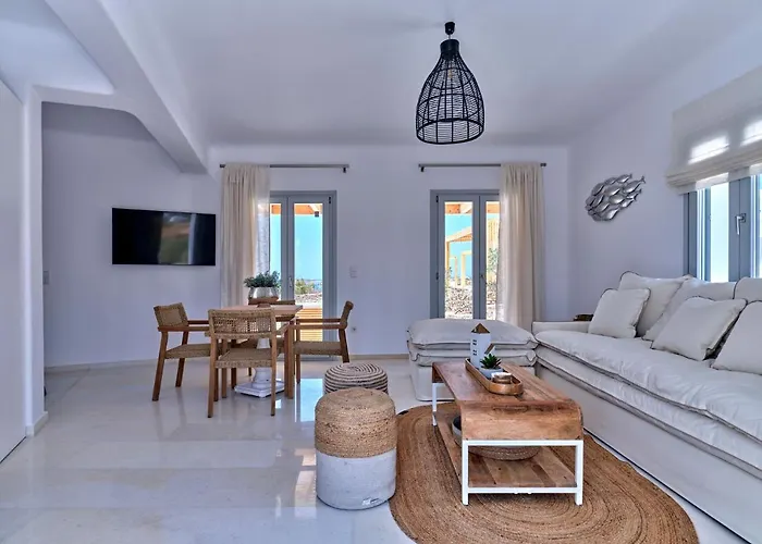 Costa Pounda With Private Pools *