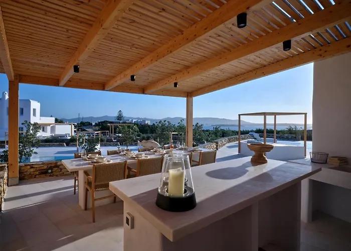 Costa Pounda With Private Pools Villa